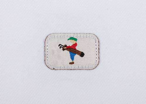 Pukka beanie label shape, rounded corner rectangle with jump stitch
